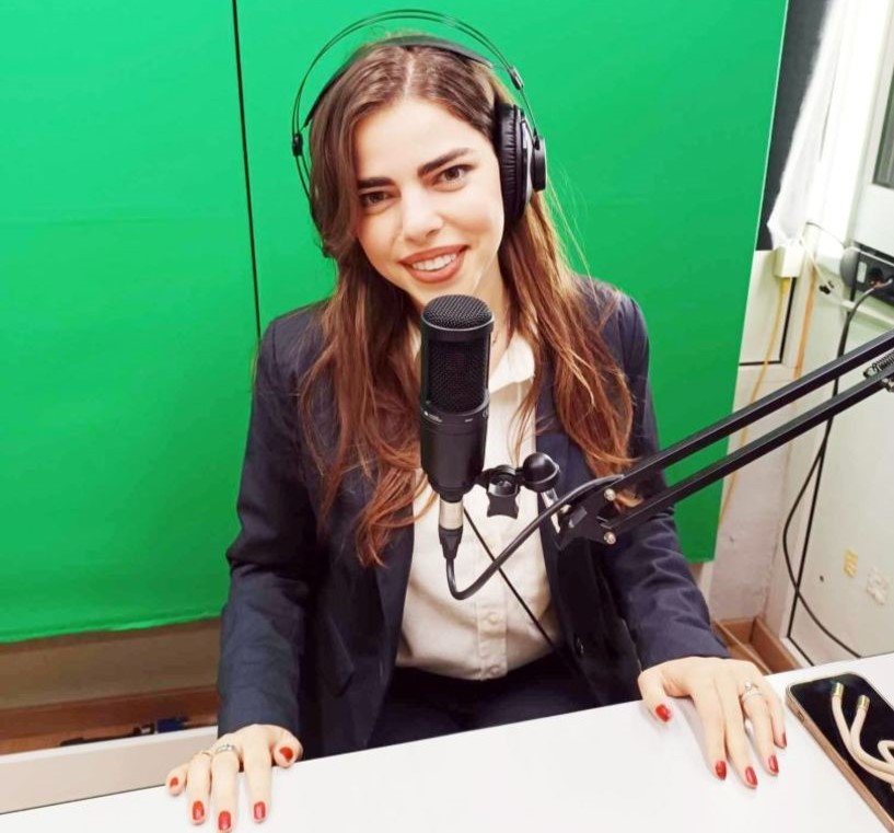 Από
                            την Ημαθία στην Αθήνα κι από κει, Δικηγόρος Βρυξελλών